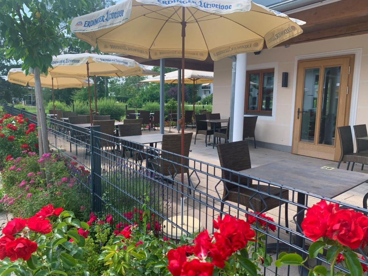 Hotel Heimfeld Restaurant Cafe Garching an Der Alz Exterior photo